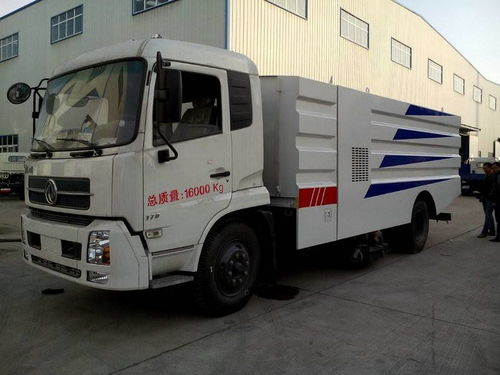 東風天錦吸塵車 高效城市清潔的真空解決方案