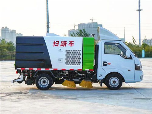 東風途逸新型環衛藍牌掃路車 城市清潔的靈活高效解決方案